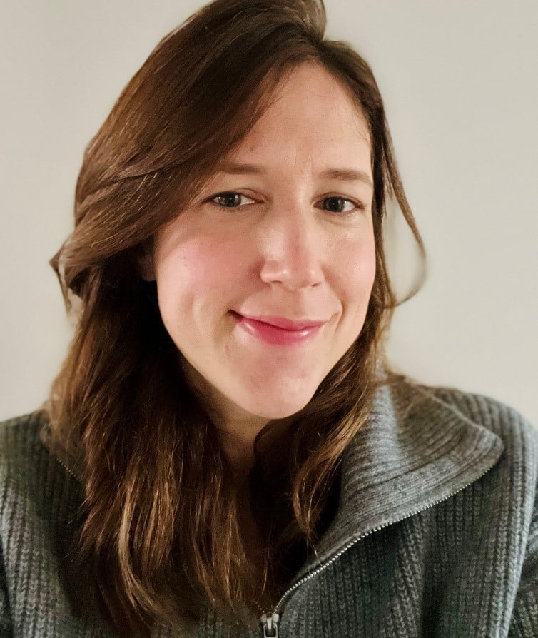 Headshot of Marianne Quinn